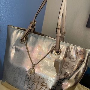 Mk gold purse